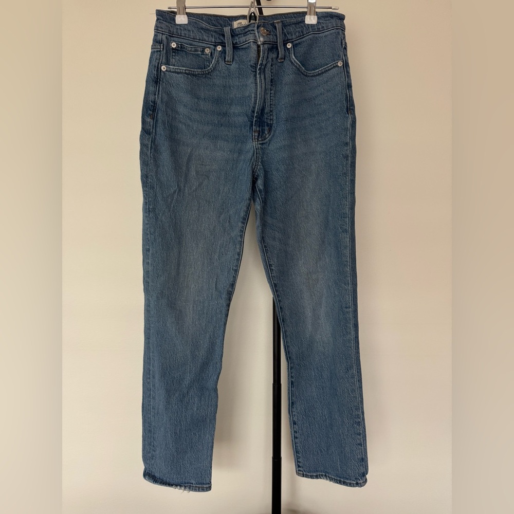 Madewell Straight Leg Jeans in Medium Blue